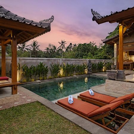 Ari Yudha Ubud Villa Esterno foto