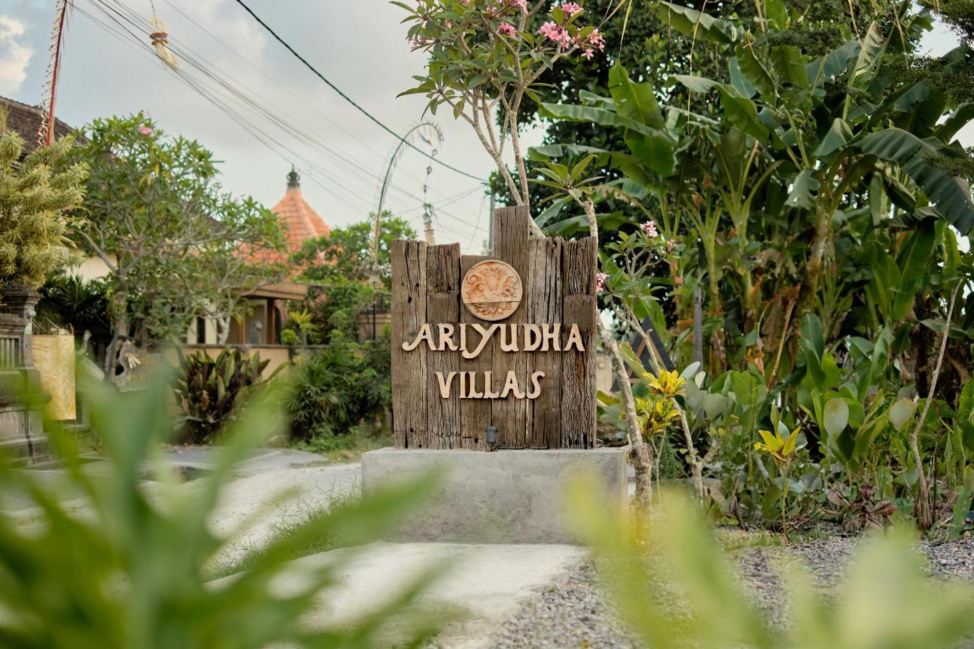 Ari Yudha Ubud Villa Esterno foto